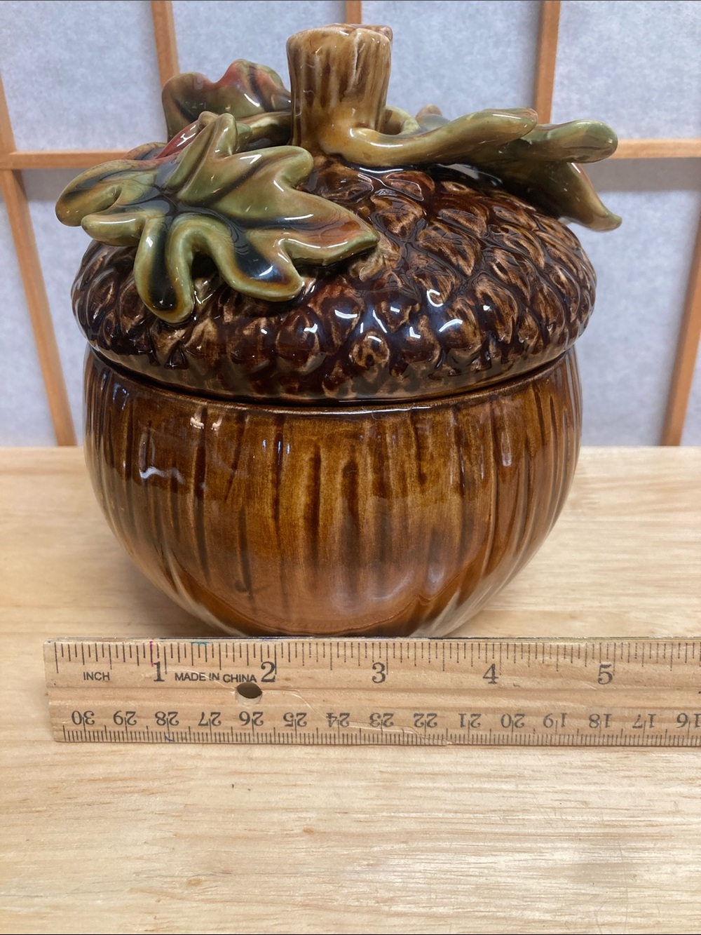 Ceramic Acorn Canister with Oak Leaf Lid - Picture 11 of 11